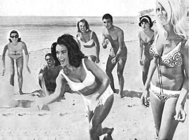 http://www.briansdriveintheater.com/beachparty/susanhart3.jpg