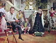 Kirk Douglas and Daliah Lavi