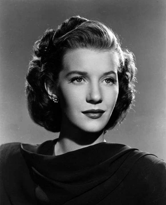 Lois Maxwell - Images Wallpaper