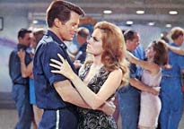 Robert Horton and Luciana Paluzzi