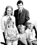 Juliet Mills, Kim Richards, Trent Lehman, David Doremus, and Richard Long