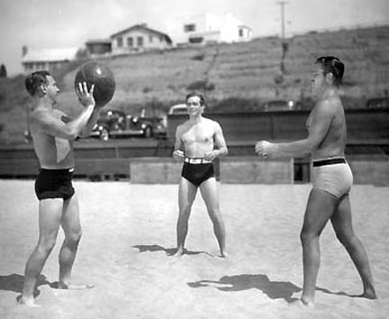 Buster Crabbe Shows Off, 1934 